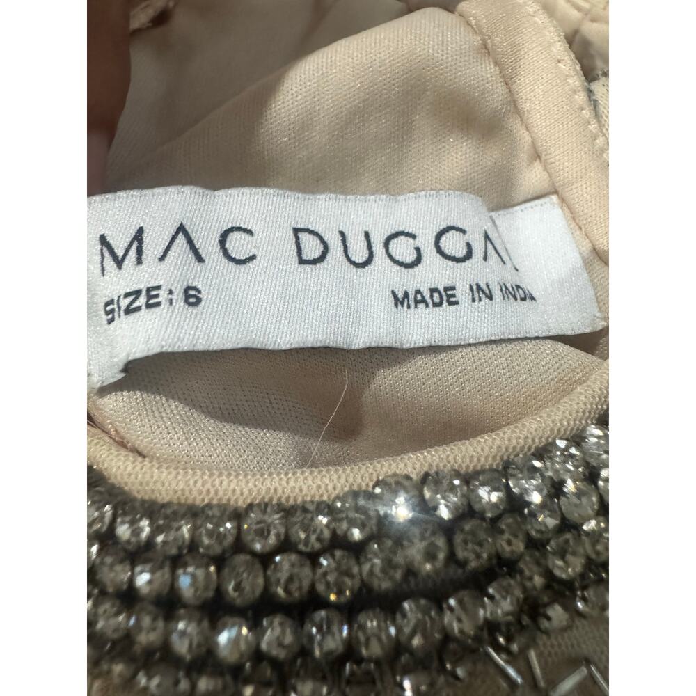 Mac Duggal Beaded Halter Neck Body Skimming Gown Silver Cream Size 6 NWT - Picture 10 of 11